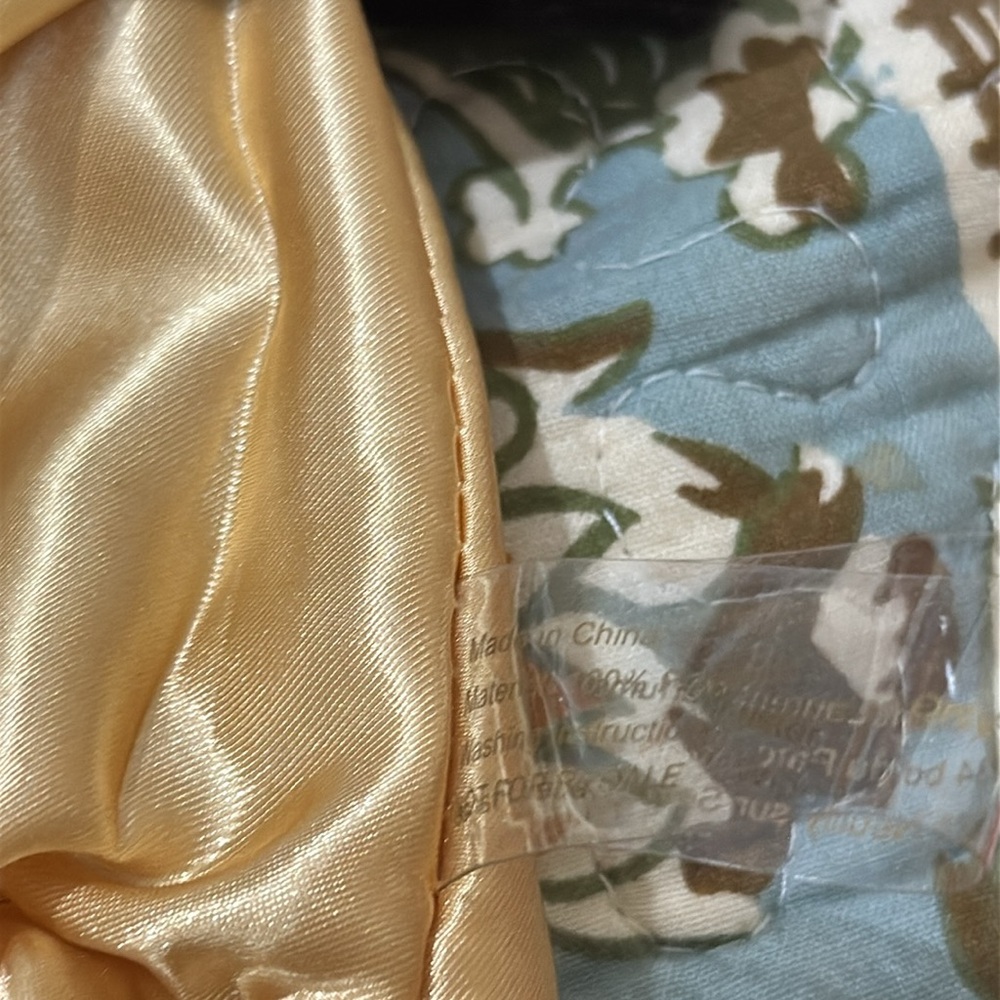 Vintage YSL Velvet Parfume Pouch - Picture 8 of 11